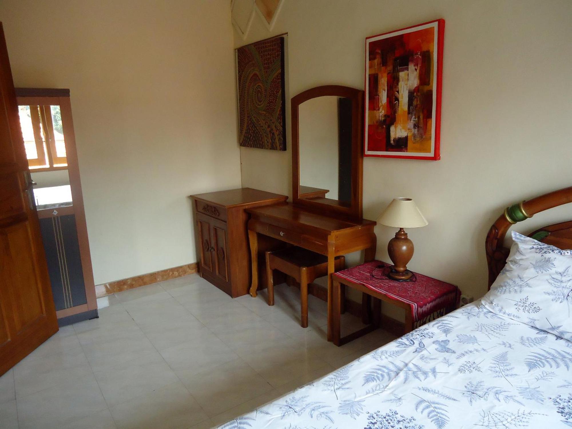 The Reinhold Guesthouse Bali Kerobokan Exterior foto